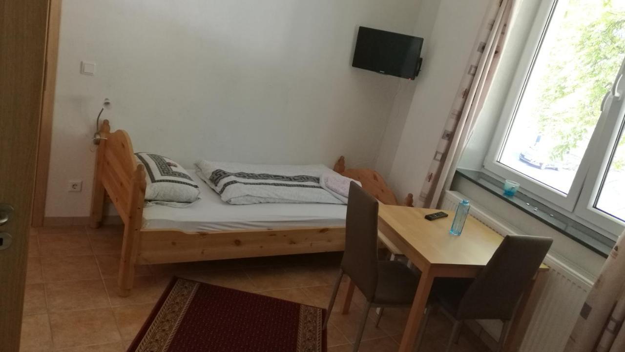 Matthias Reiner Kozok Hotel Wuppertal Kültér fotó